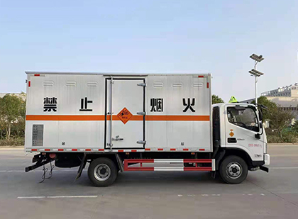 沙洋爆破器材运输车